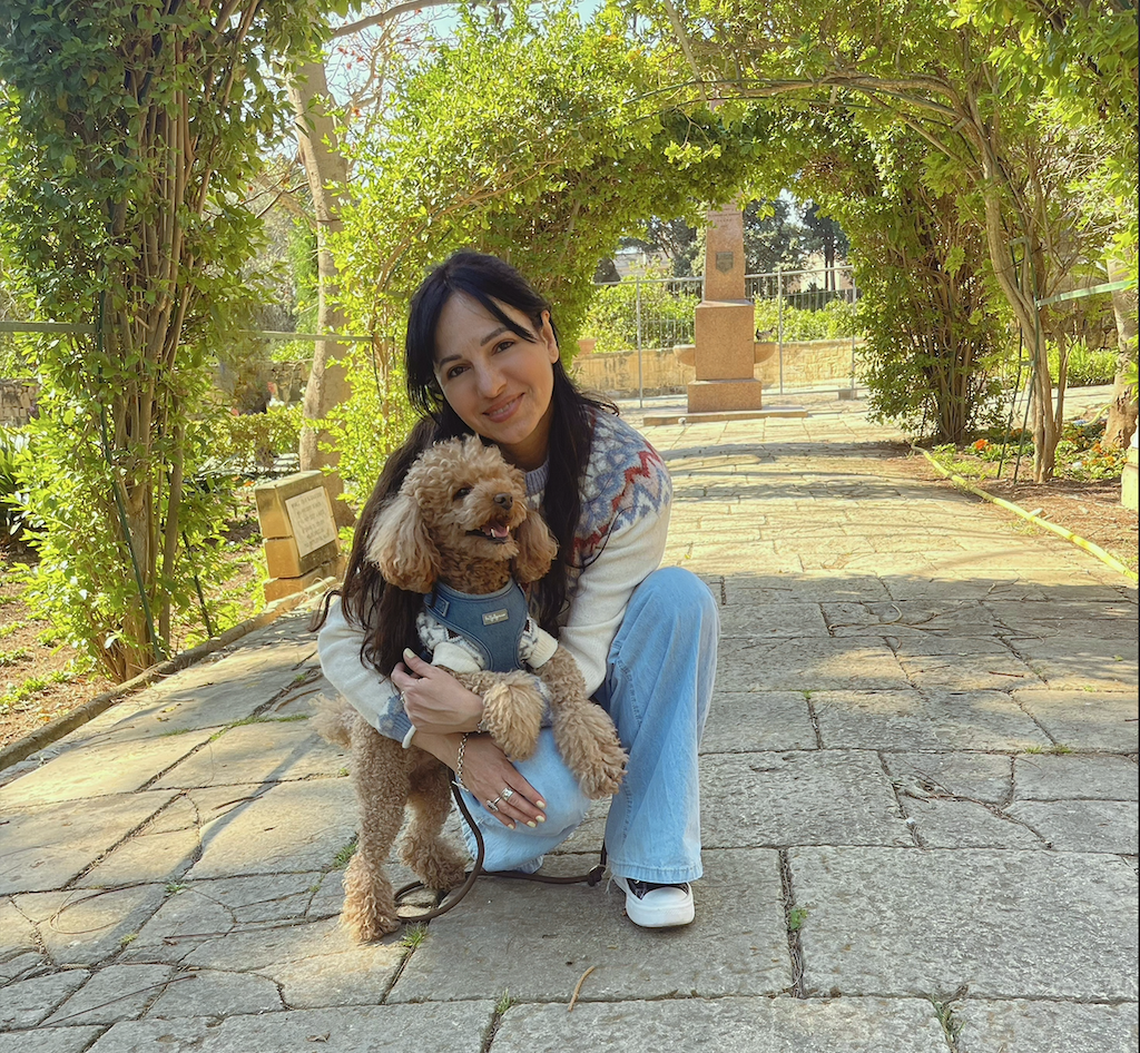 Hug Your Dog Day: Benefits of Hugging Your Dog and How to Do It Right